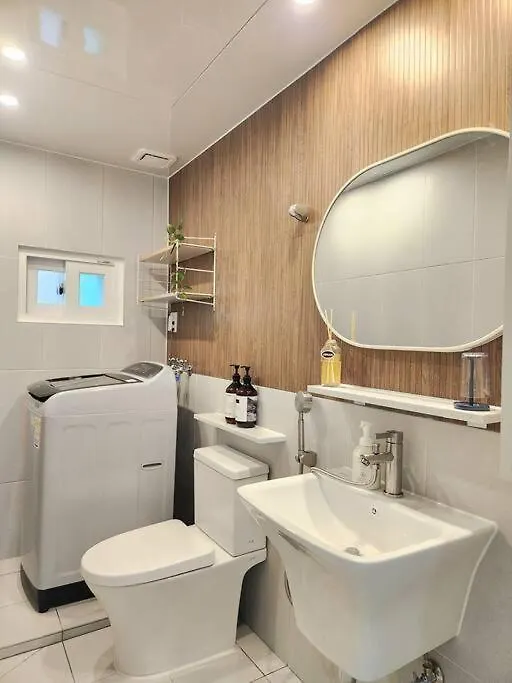 Smiley Apartamento Seul 0*,  Coreia do Sul